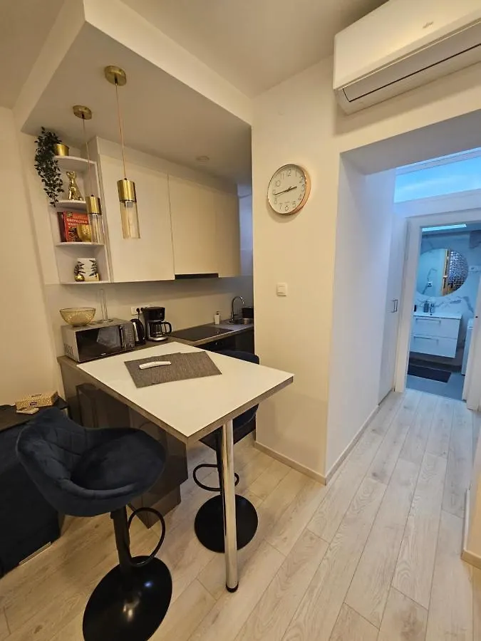 Apartment Oliver Rijeka